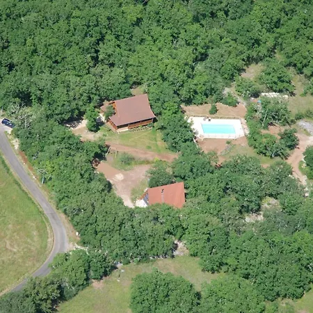 Le Nid De L'ecureuil Dağ evi Lavercantière